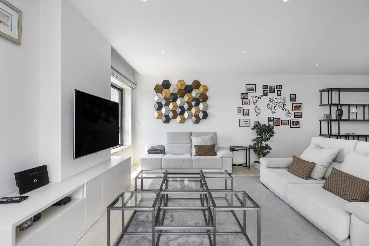 Whome Family Condo - Urban Retreat With Parking, Ac, Elevator In Great Location Lisboa Exteriér fotografie