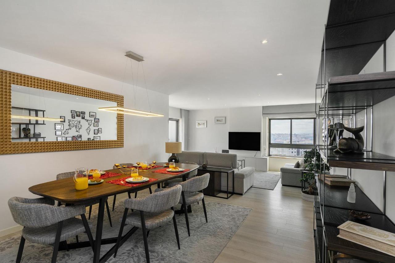 Whome Family Condo - Urban Retreat With Parking, Ac, Elevator In Great Location Lisboa Exteriér fotografie