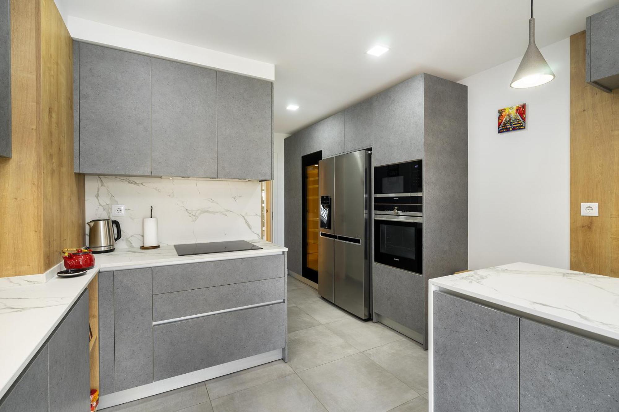 Whome Family Condo - Urban Retreat With Parking, Ac, Elevator In Great Location Lisboa Exteriér fotografie